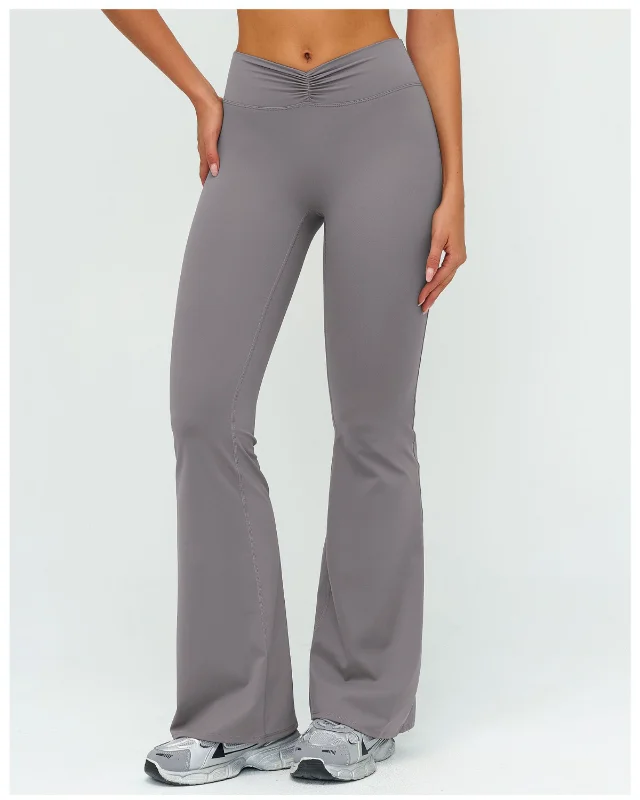 Ruched High-Rise Brushed Flared Leggings — leggings development style SD-0359